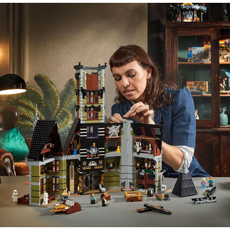 LEGO Icons Haunted House Building Set, Creative Craft for Adults and Family, Haunted House DIY Proje
