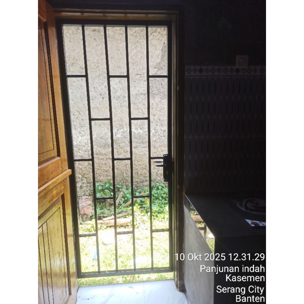 Teralis jendela/pintu hetz