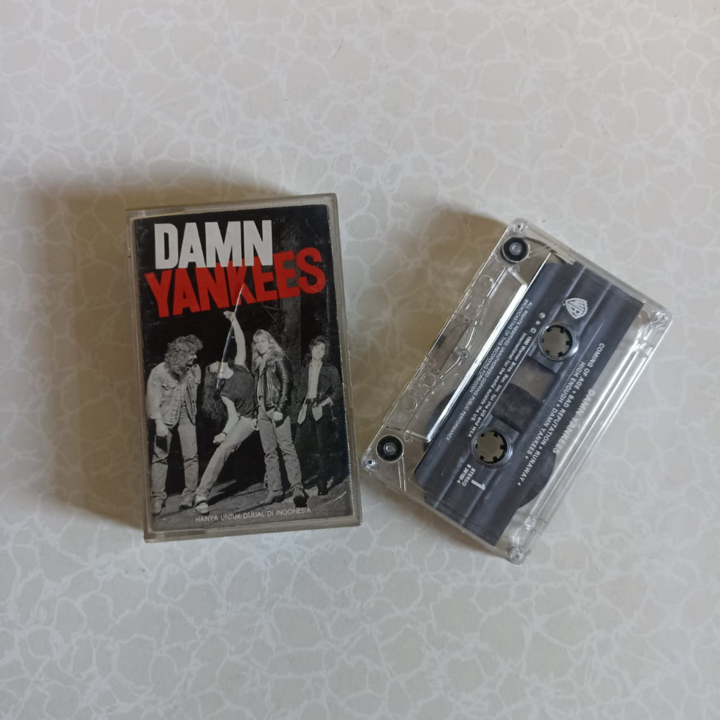 Kaset Pita Damn Yankees album Self Titled Original