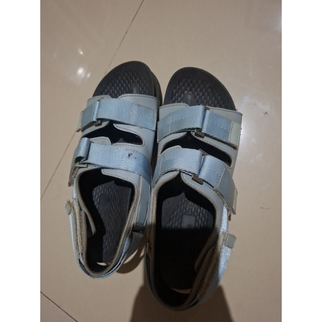 Sandal kronikel biru uk 37