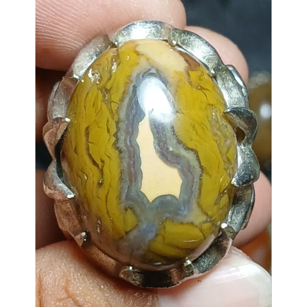 batu akik motif keris