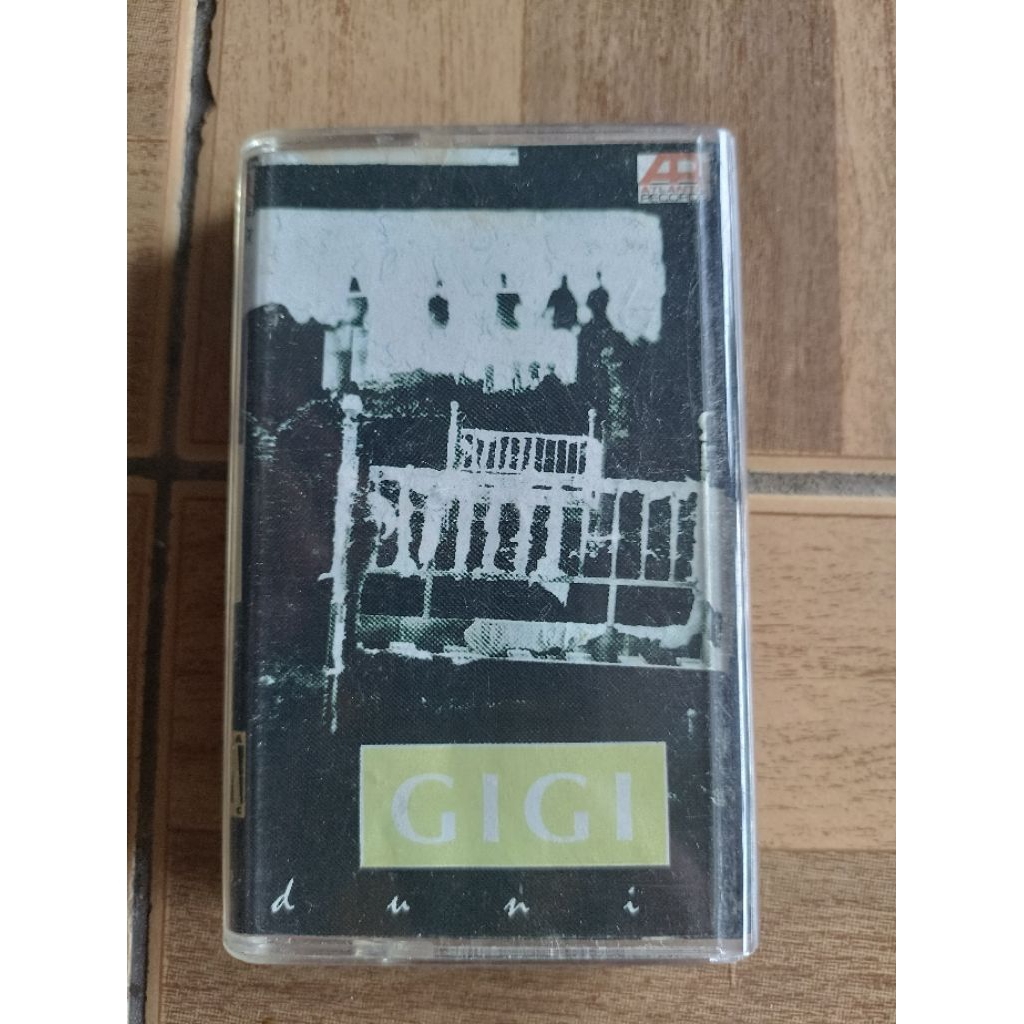 kaset pita GIGI "dunia"