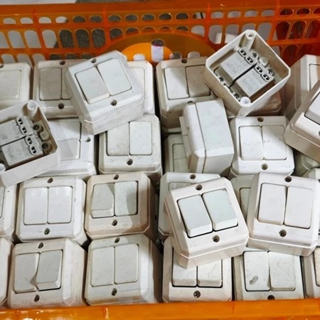 97K TERMURAH SAKLAR TEMPEL 2 GANG ganda 2 saklar 6a 250v