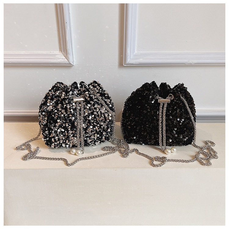 [Zelelau] Tas Wanita Serut Sequin Elegan – Stylish untuk Kondangan & Hangout