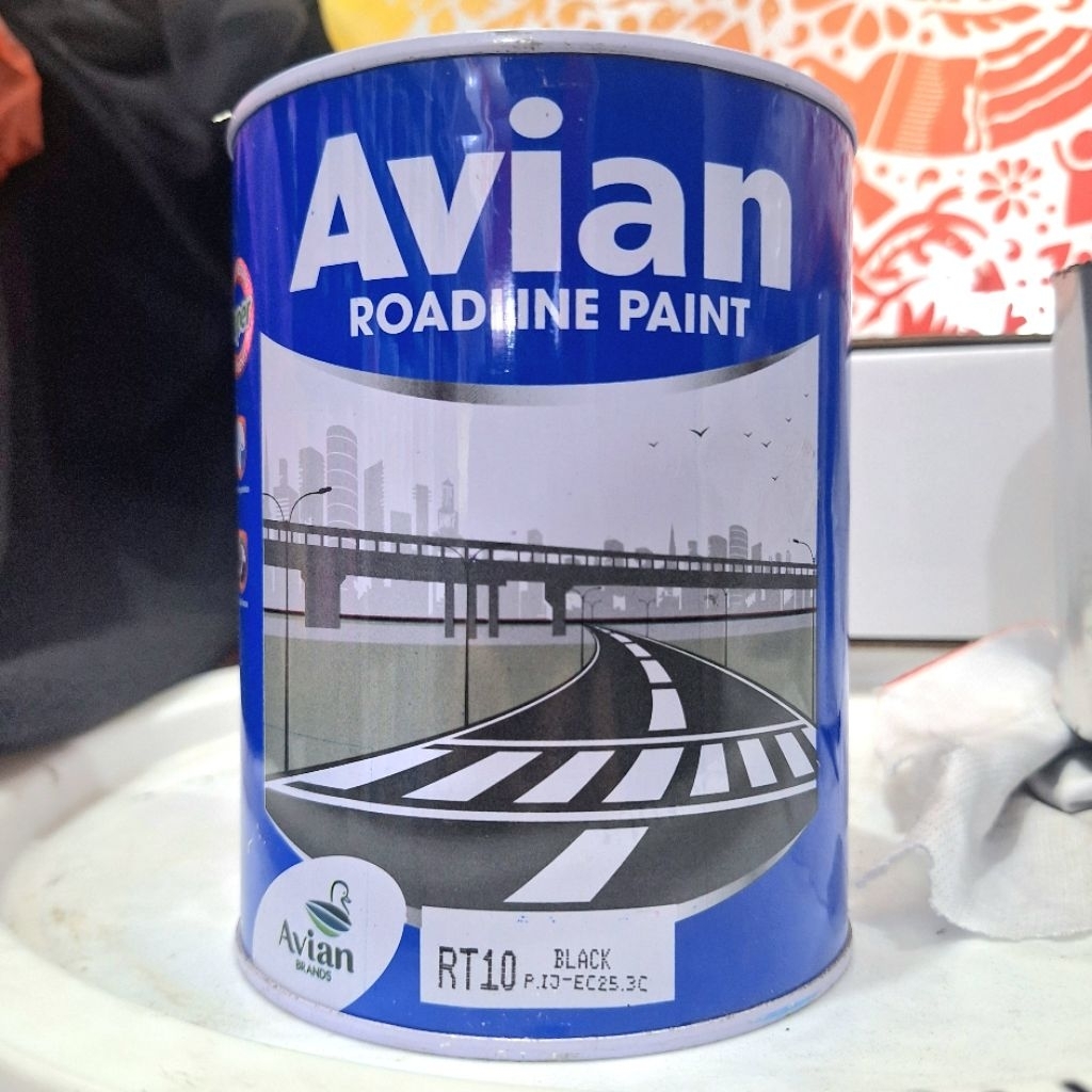 Avian Roadline Paint 1kg - cat marka jalan road line