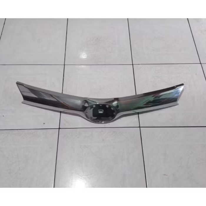 Hoodmolding Lis Chrome Grill Avanza Xenia Type G Dan Veloz 2015 - 2017
