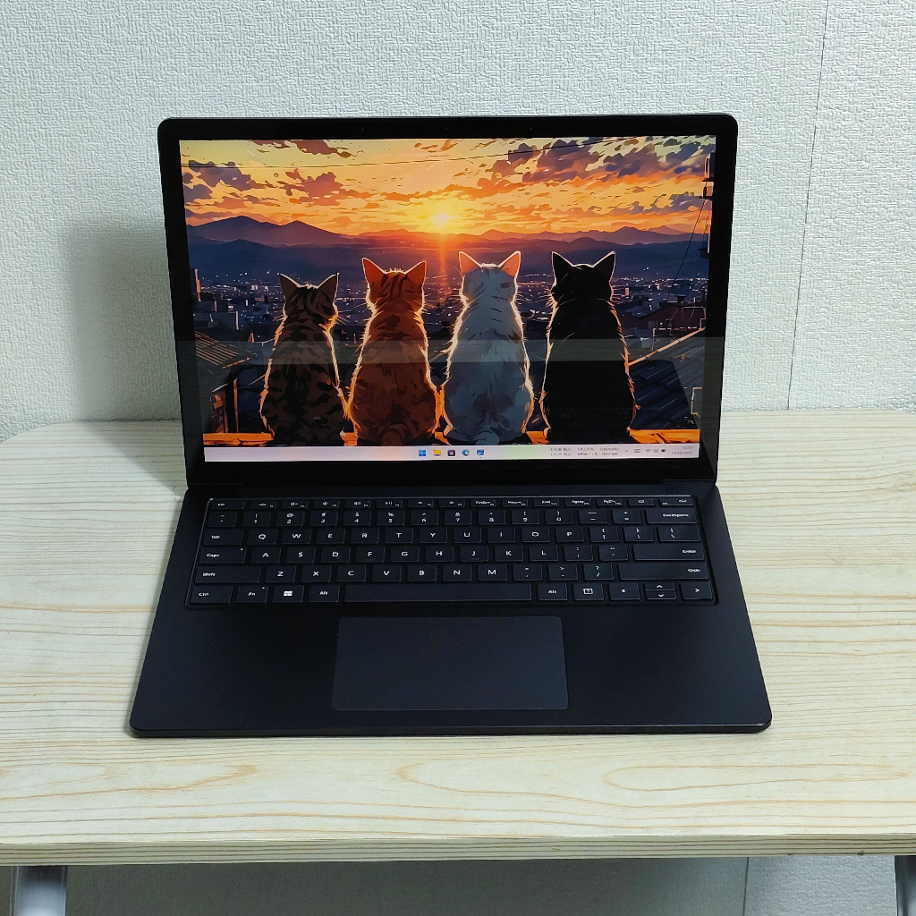 Laptop Surface 4 Intel Core i7-1185G7(GEN11) RAM 16GB SSD 512GB Layar 13INC Touchscreen