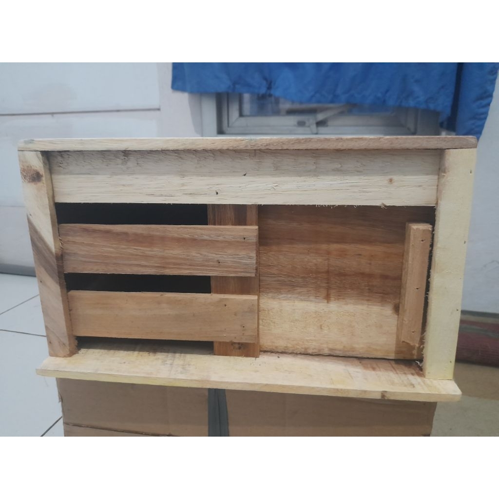 Gupon Burung Merpati Kayu Jati Belanda Kokoh