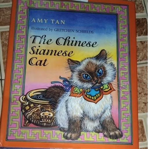 Buku Anak Vintage Amy Tan The Chinese Siamese Cat