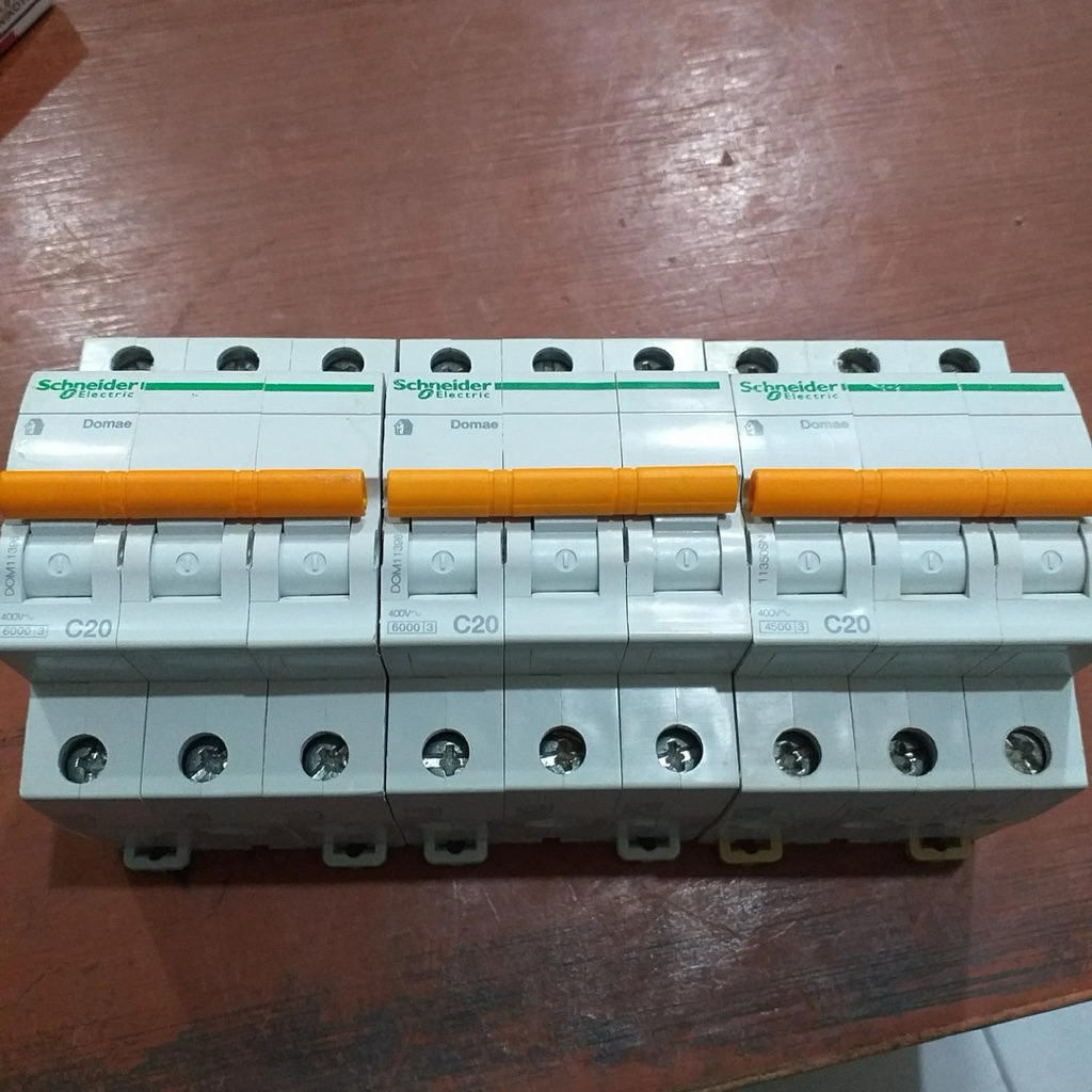 Mcb 3phase 20a schneider domae