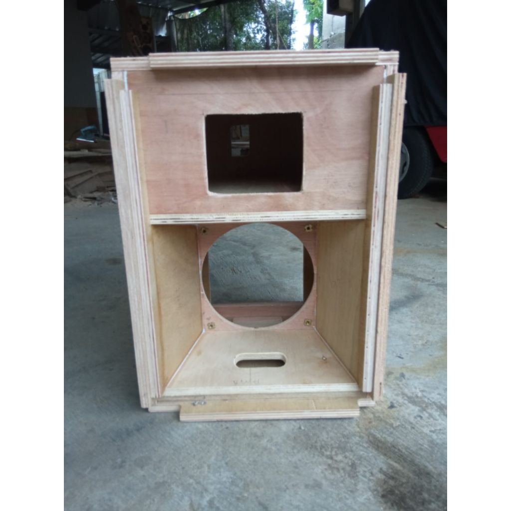Box speaker 12" model array speaker dalam