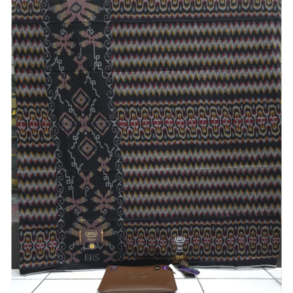 SARUNG BHS IBD IIA ROYAL GOLD