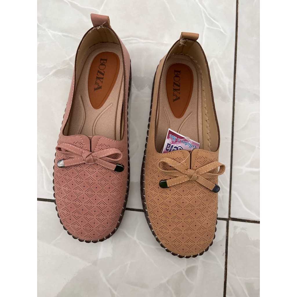 sepatu wanita bozka new,terbaru
