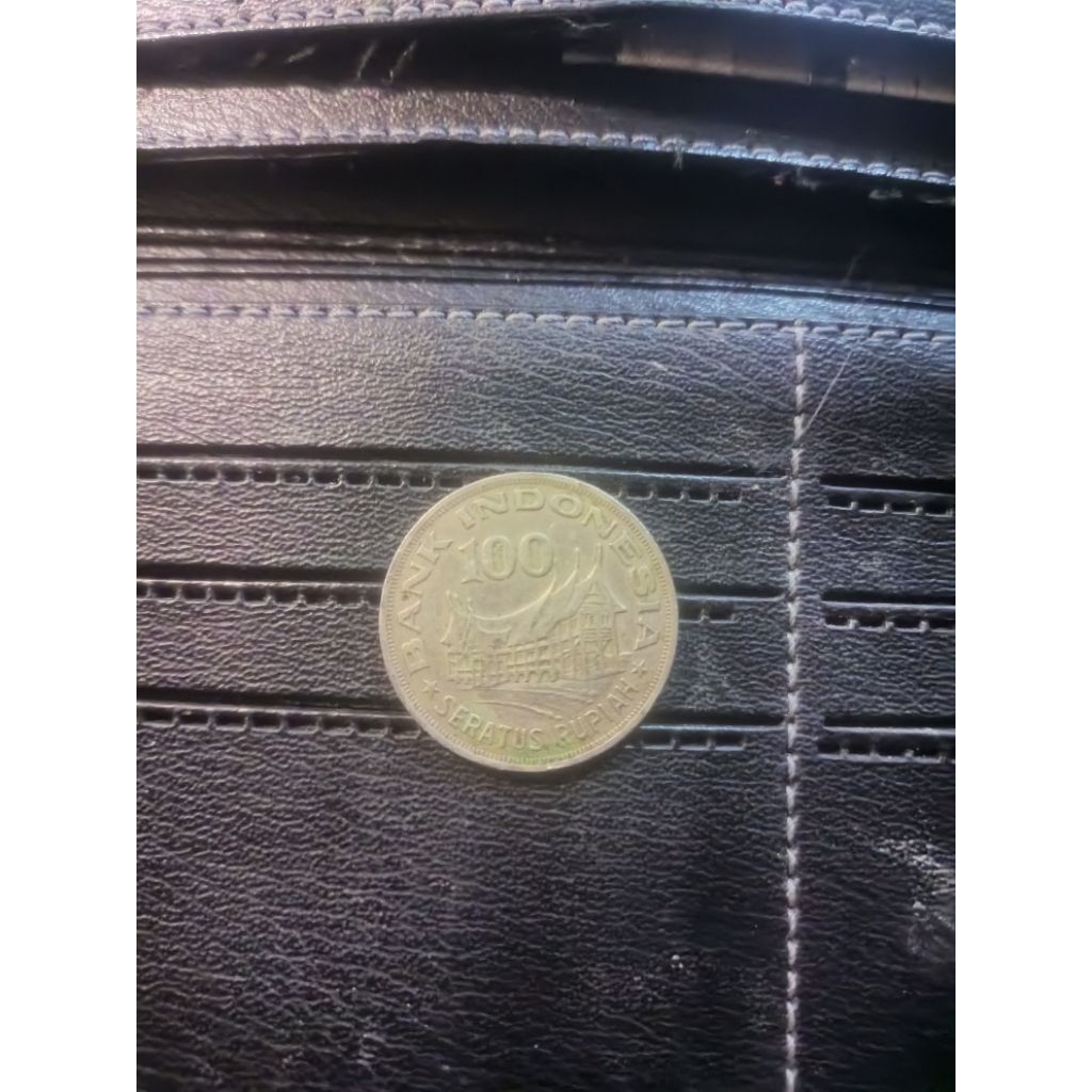 seratus rupiah wayang 1978