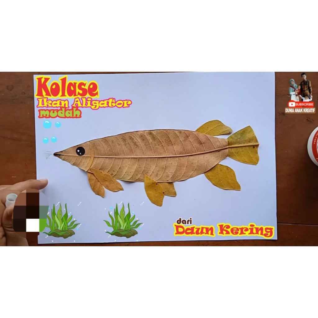 Kerajinan tangan kolase daun kering tema ikan arwana siap pajang