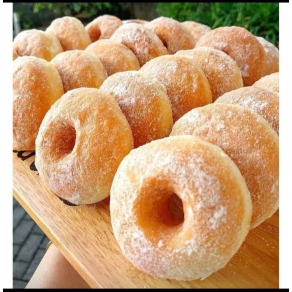 DONAT SUSU FROZEN MEDIUM BOMBOLONI JAYADONUTS ISI 10