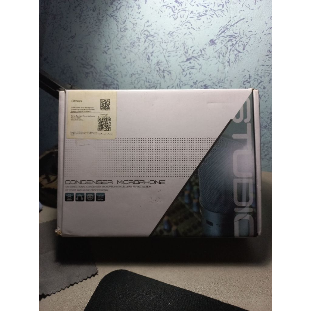 Taffstudio Microphone Condenser UD-900FX-Black