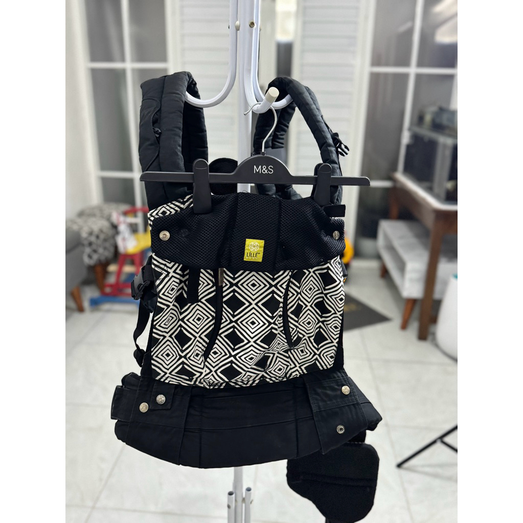 GENDONGAN LILLE BABY