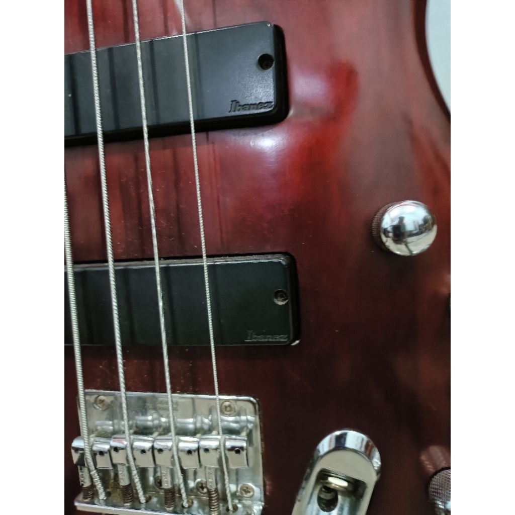 bass AKTIF  Ibanez ergodyne EDB 400 Made in indonesia,siap manggung udah set up