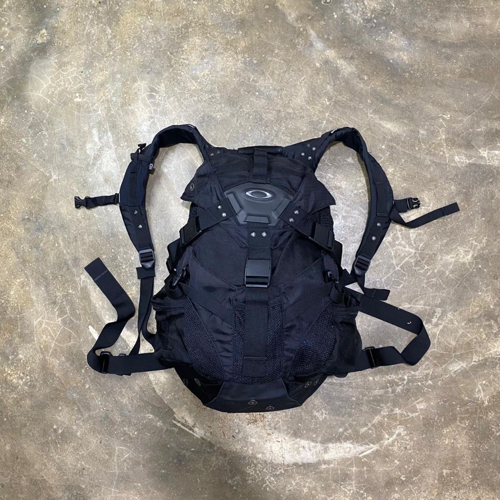 backpack vintage oakley icon second