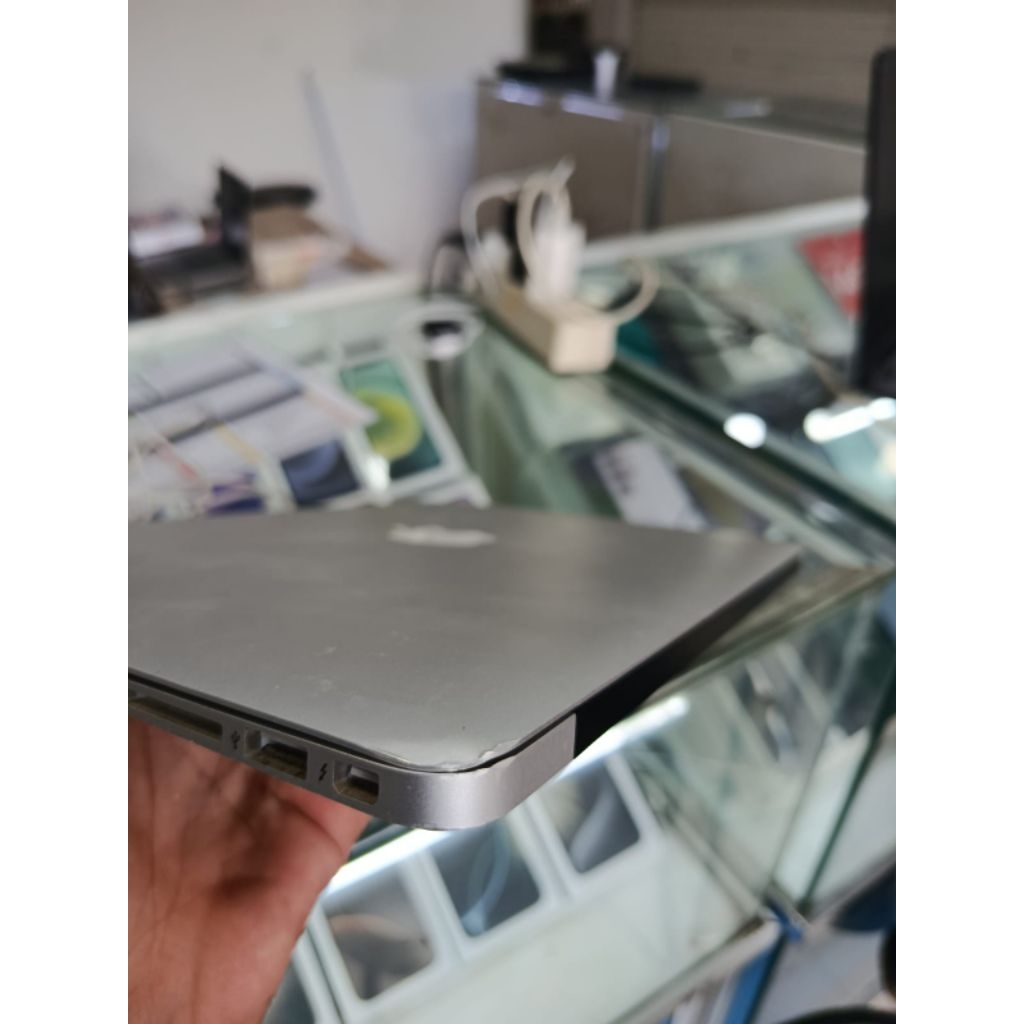 macbook air 2017 13 inc core i5 8/256