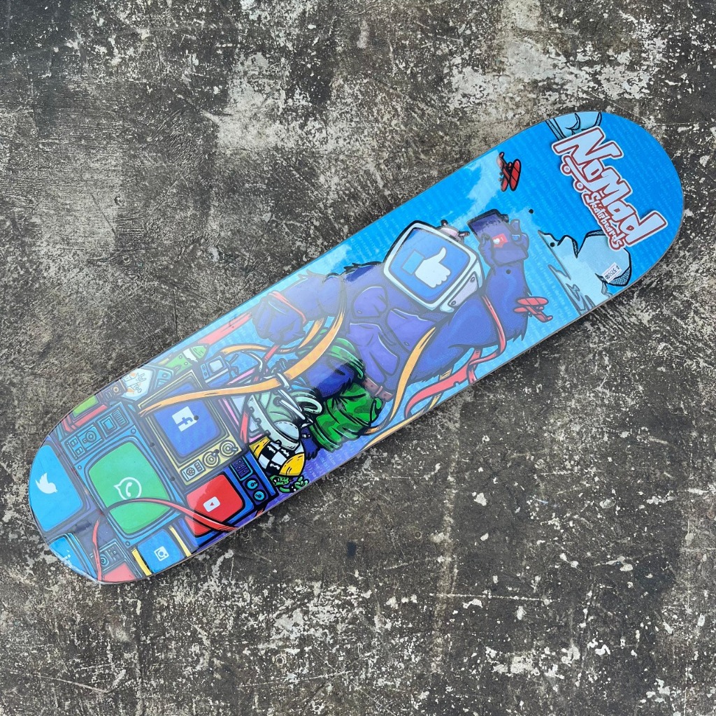 Nomad Skateboard 8.0