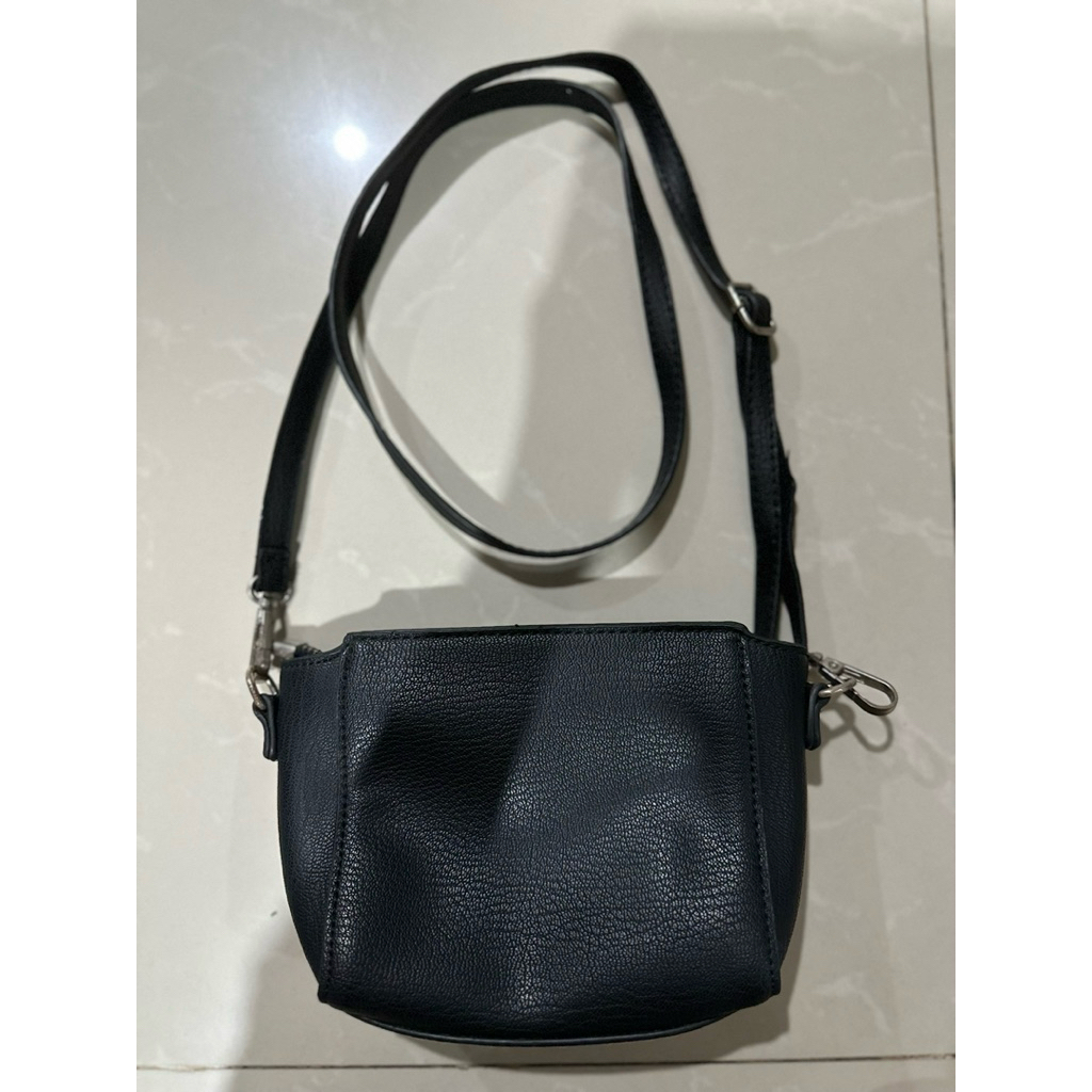 tas selempang wanita mini kulit sintesis - hitam