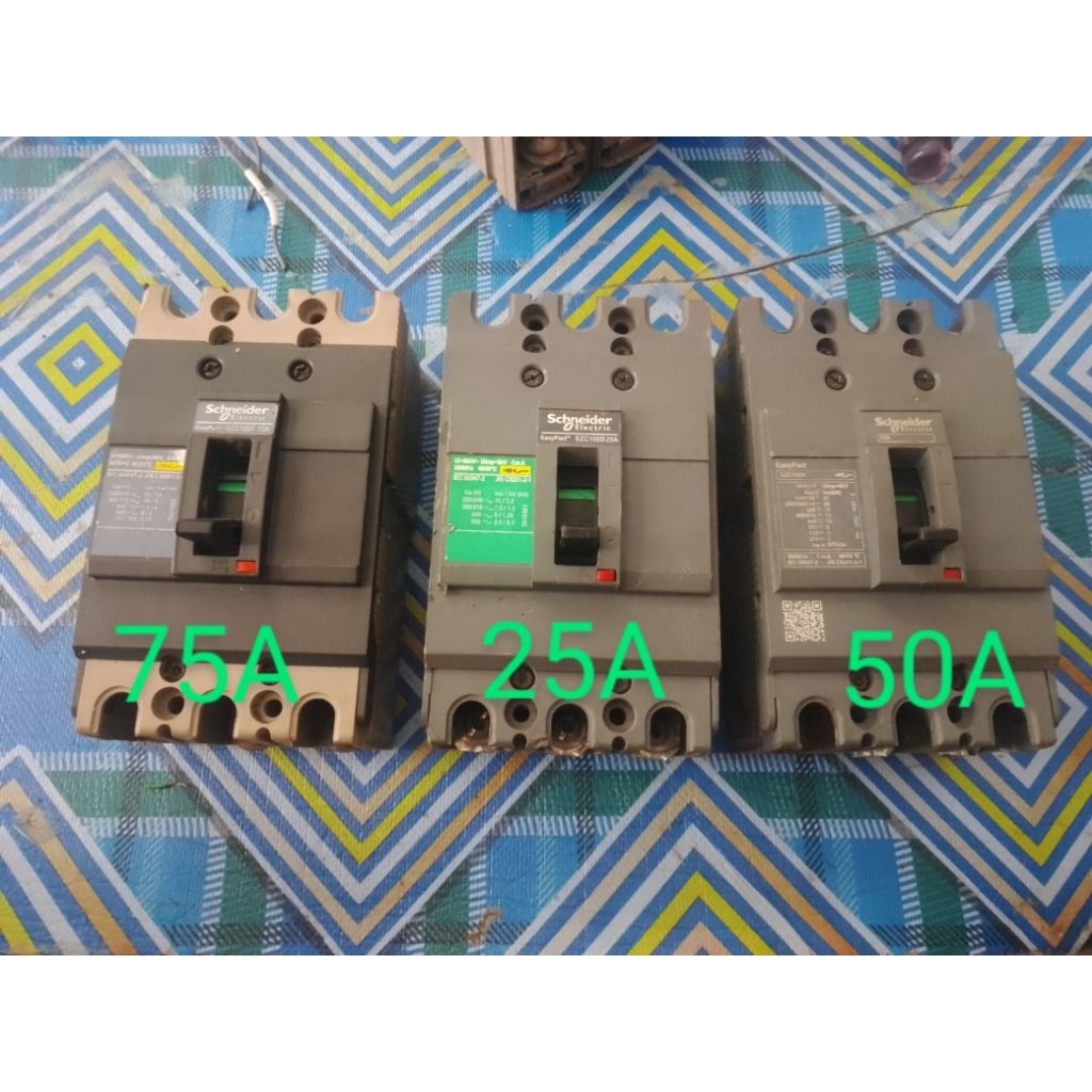 MCCB Schneider 75A 50A 25A