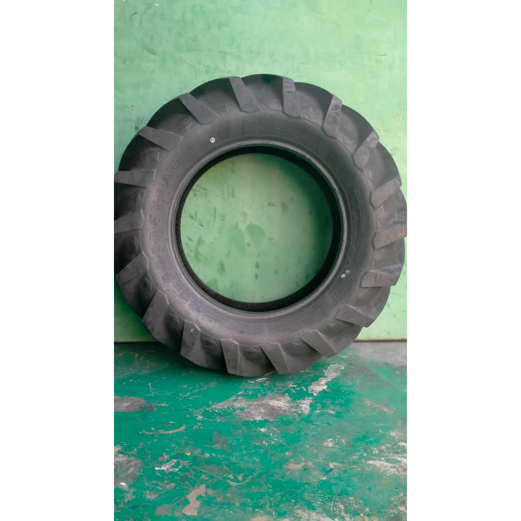 Ban Traktor Good Year 12.4 - 24/6PR (Tube Type)