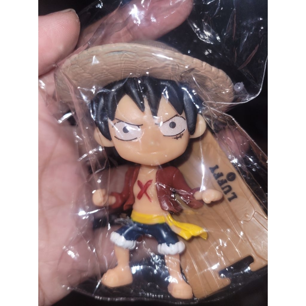 figure pajangan lutfy one piece lucu