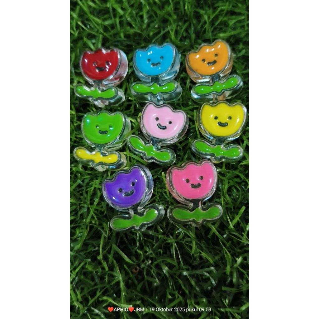 4pc manik akrilik bunga tulip bening