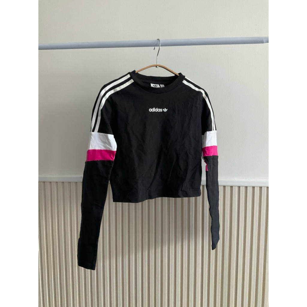 Preloved by Salinaa - ADIDAS CROP BLACK PINK SWEATSHIRT LONGSLEEVE SHIRT KAOS LENGAN PANJANG WANITA 