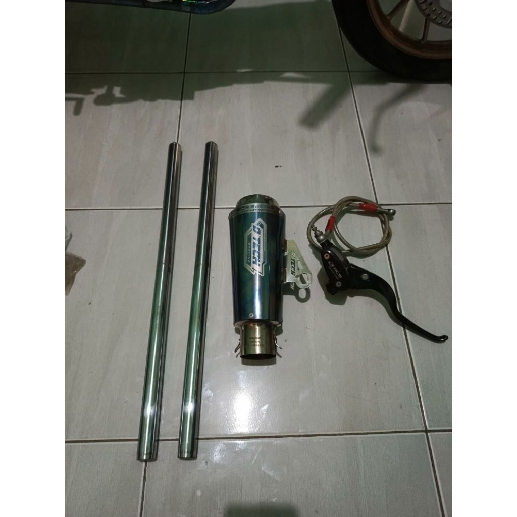 As shock depan satria fu