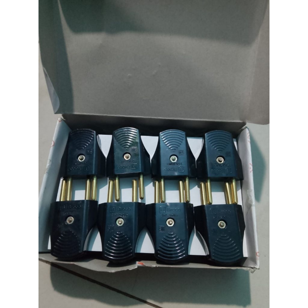 Steker Gepeng Broco Hitam 24 pcs/ Jek Broco Hitam 344LN Per dus Dan Ecer