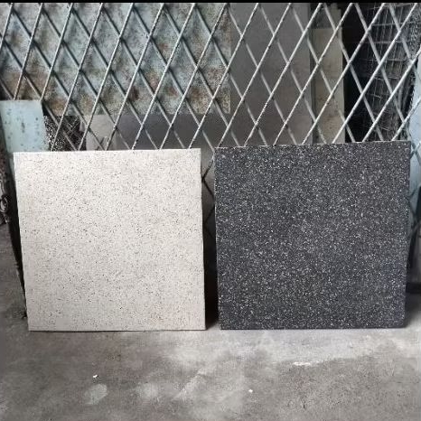 keramik 50 x 50 cream matt terasso /cream doff industrial