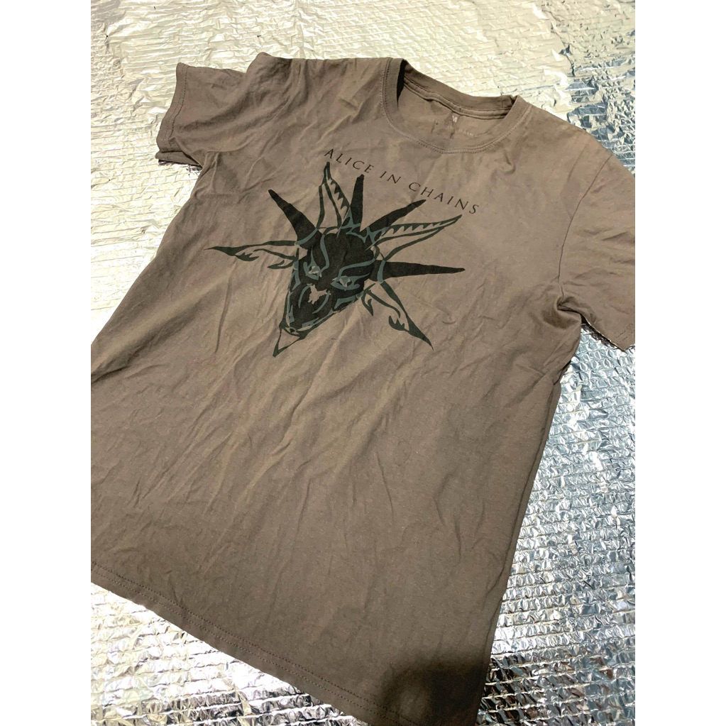 Kaos Alice in Chains