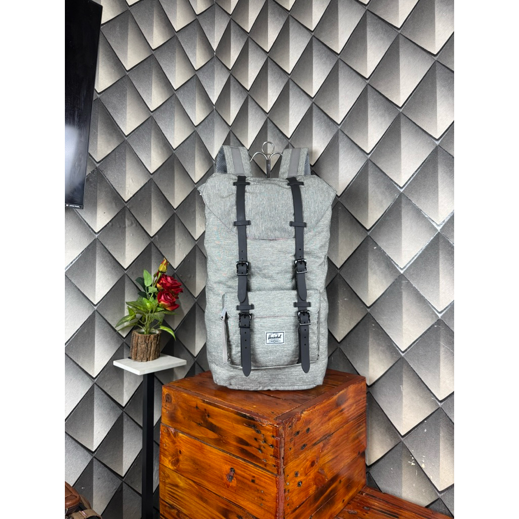 herschel little america