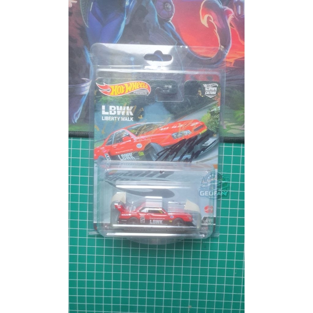 HOT WHEELS LB-ER34 Super Silhouette Nissan Skyline Red LBWK + Sign Kato & Hyuma + protector