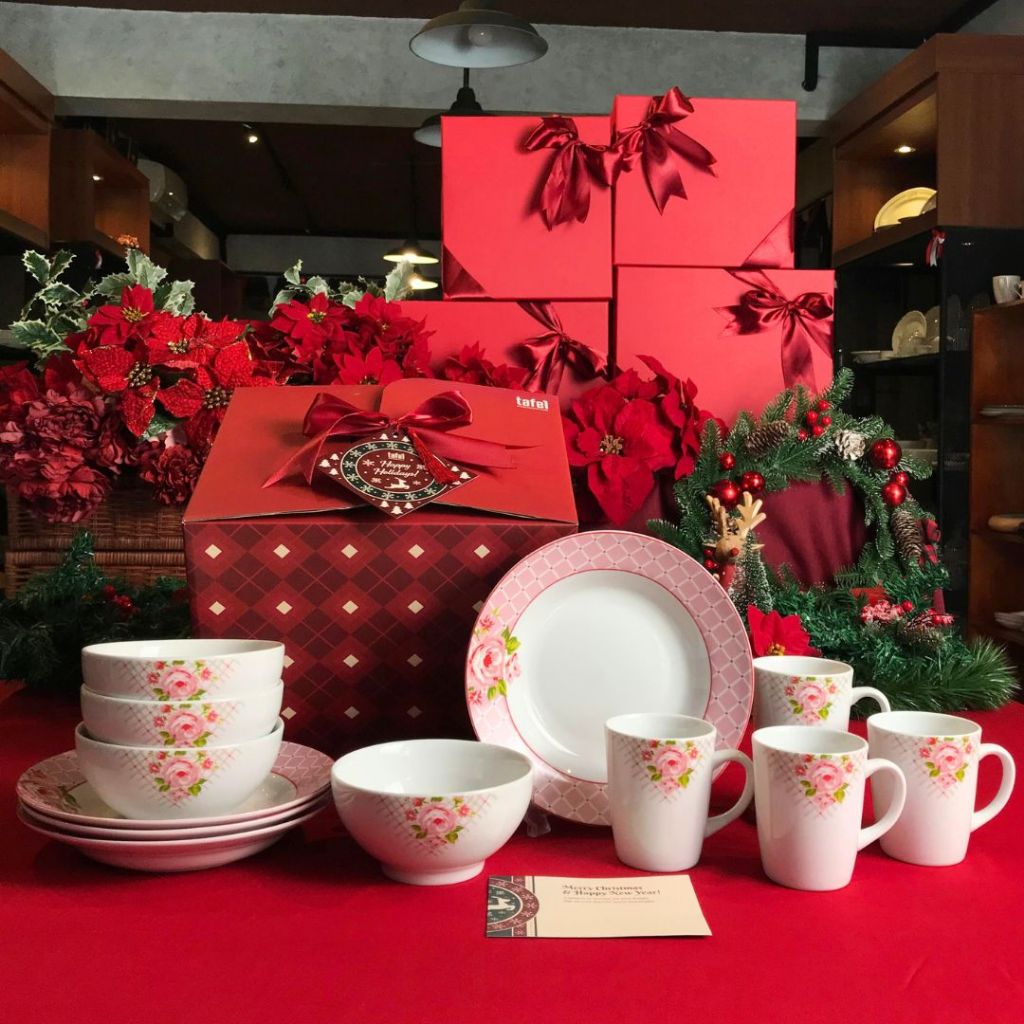 Hampers Piring Makan Keramik Set Isi 12