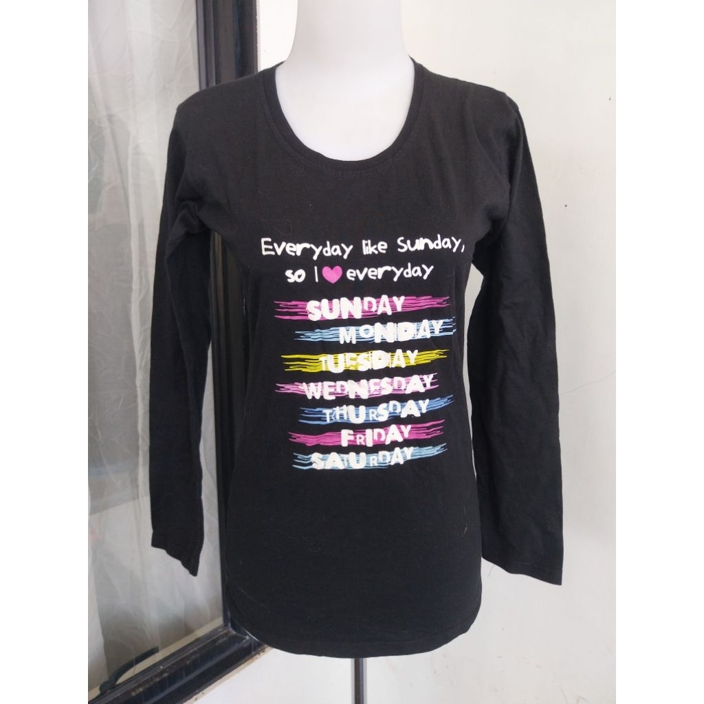 KAOS IEBE LENGAN PANJANG PRELOVED PRIBADI