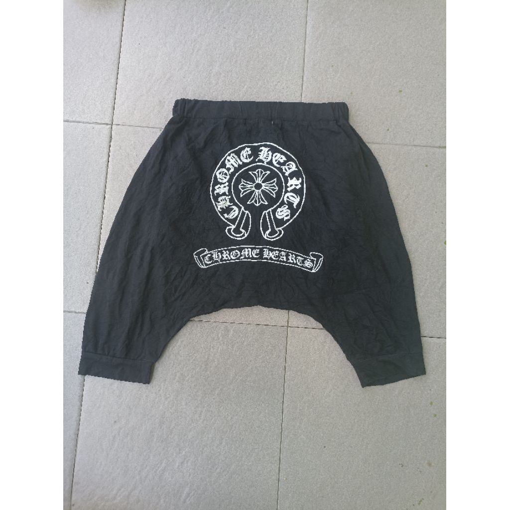 chrome Hearts celana pendek