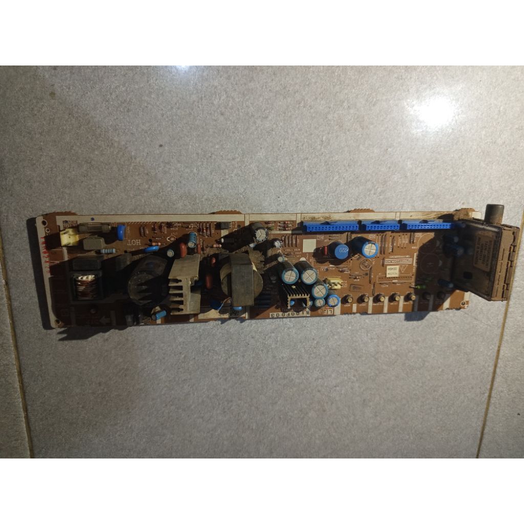 PSU POWER SUPPLY TV SHARP LC-22L10M-BK