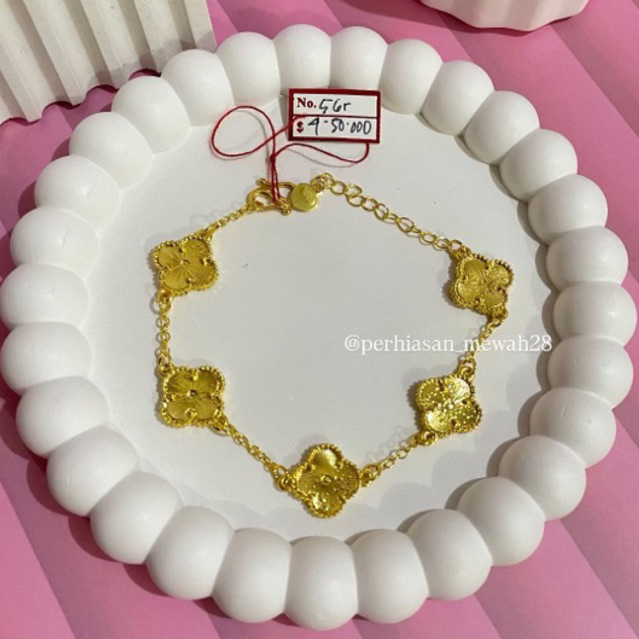 gelang wanita viral clover/lapis emas