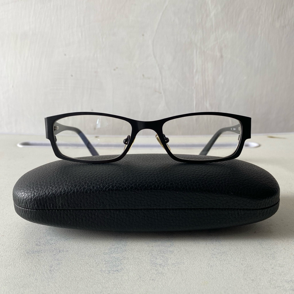 Oakley – Frame Kacamata Branded Preloved Unisex