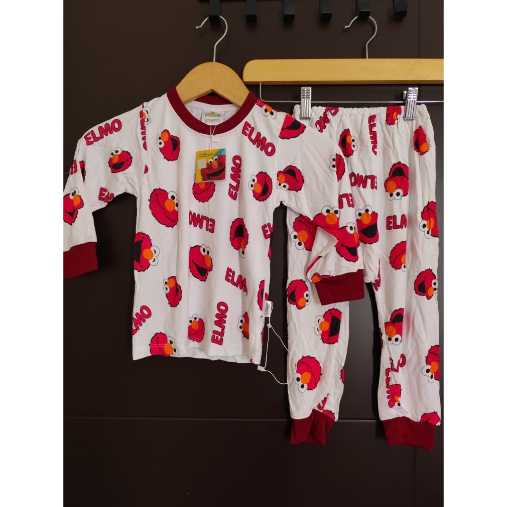 Chiyo x Sesame Street Elmo