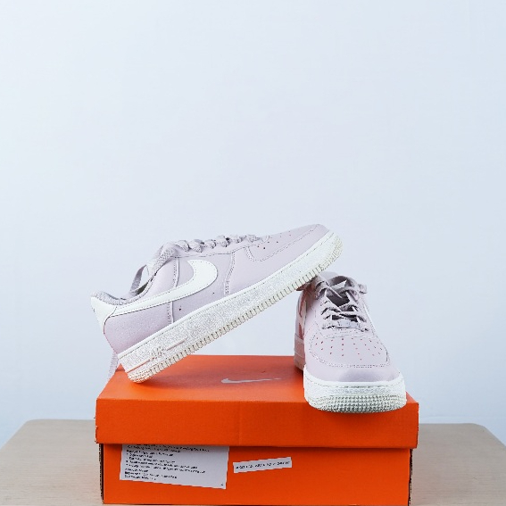 Nike - WMNS Air Force 1 '07 NN