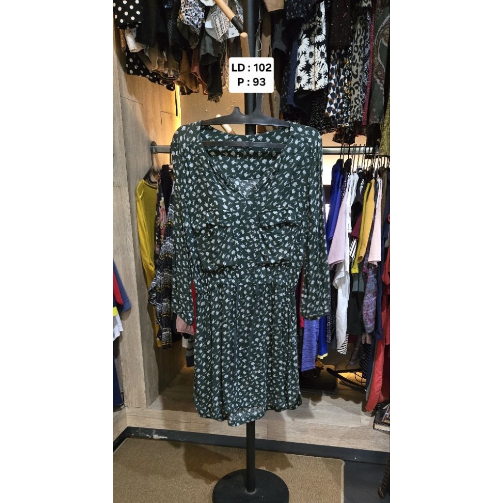 Preloved dress Mango