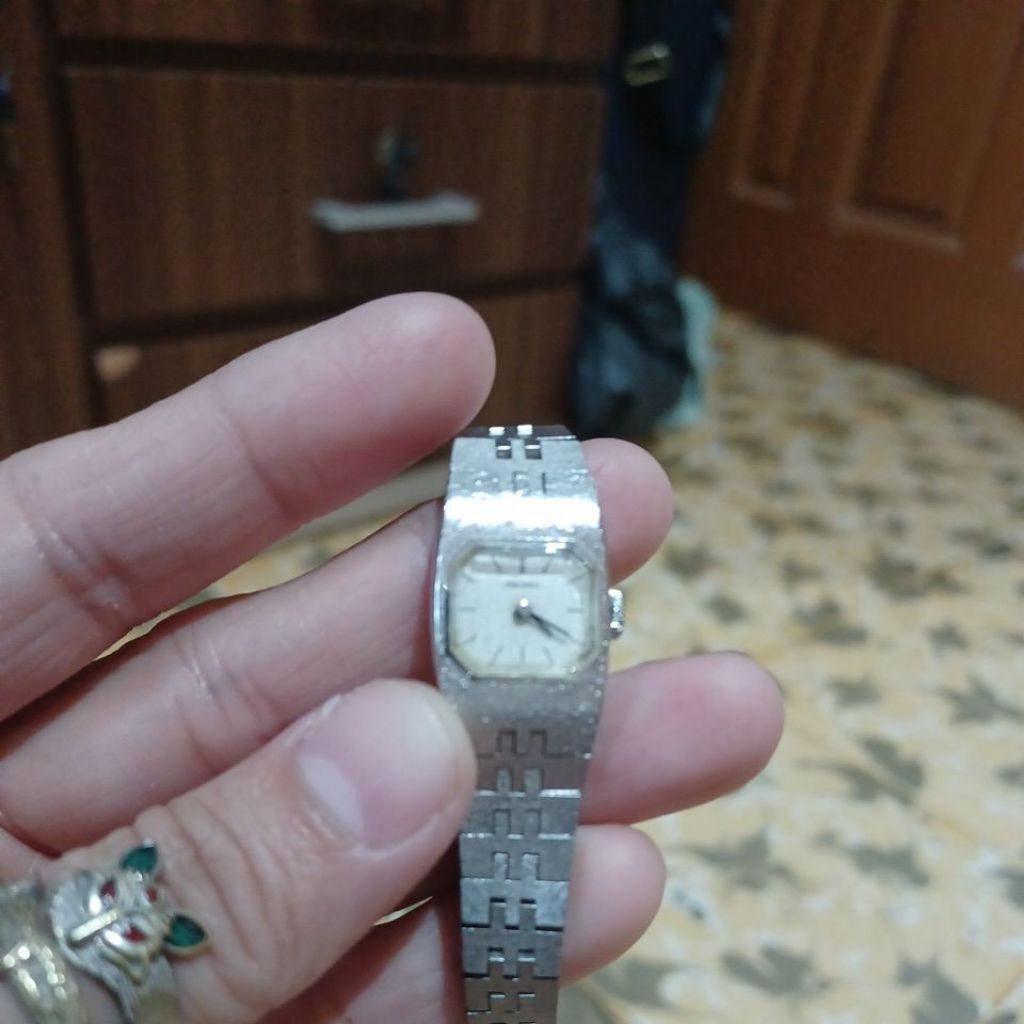 preloved jam seiko