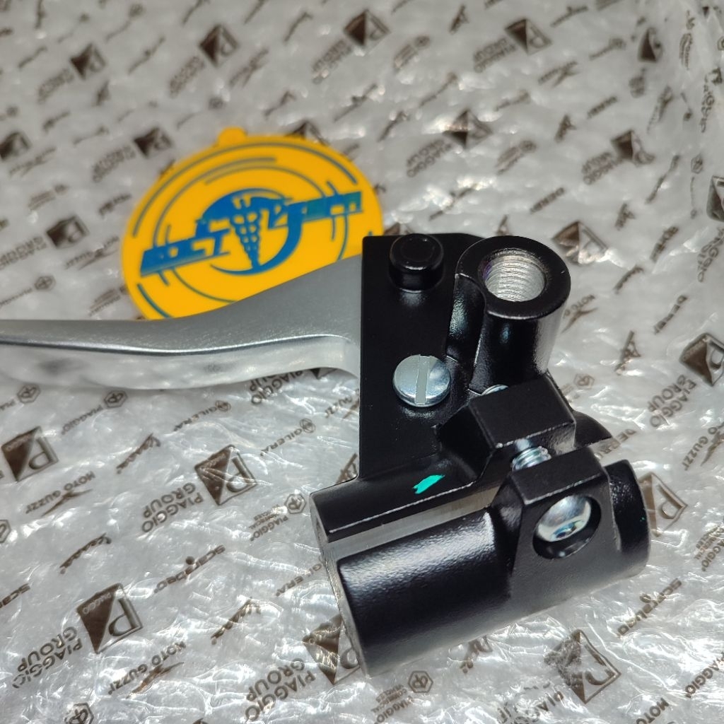 Dudukan Spion Vespa Matic Sprint Primavera 2024 2025 Facelift / Handle Rem Kiri Vespa Matic Sprint P