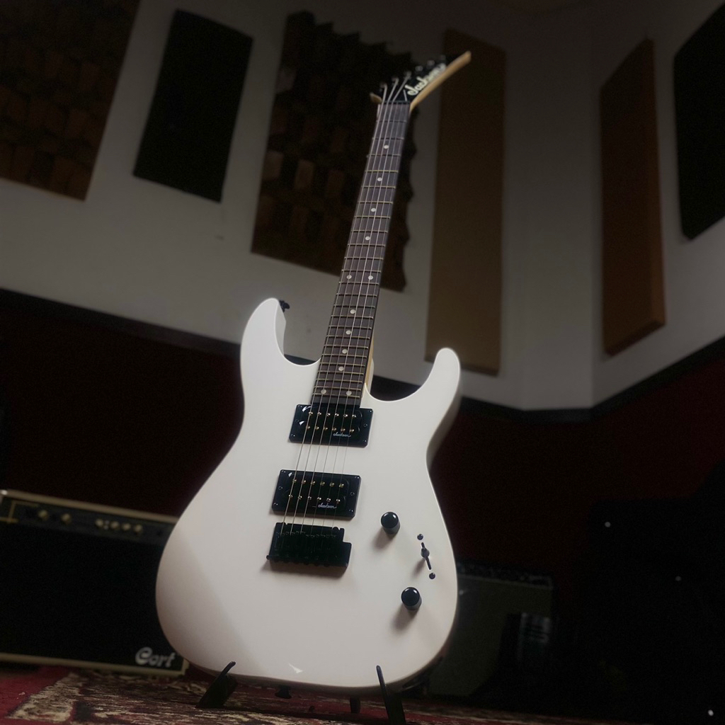 GITAR ELEKTRIK JACKSON DINKY JS12 GLOSS